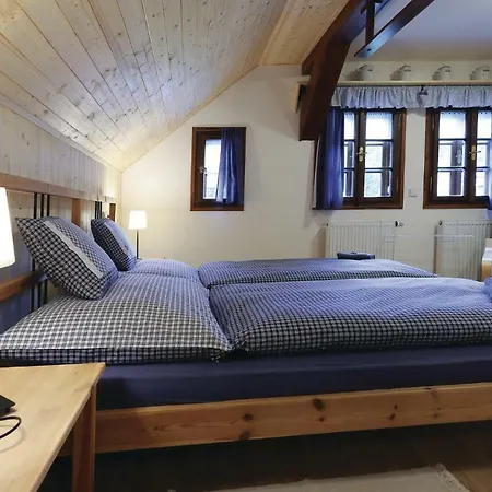 Six Bedroom Holiday In Horni Marsov