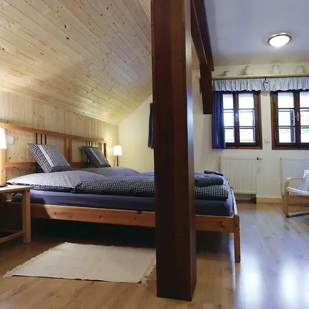 Six Bedroom Holiday In Horni Marsov